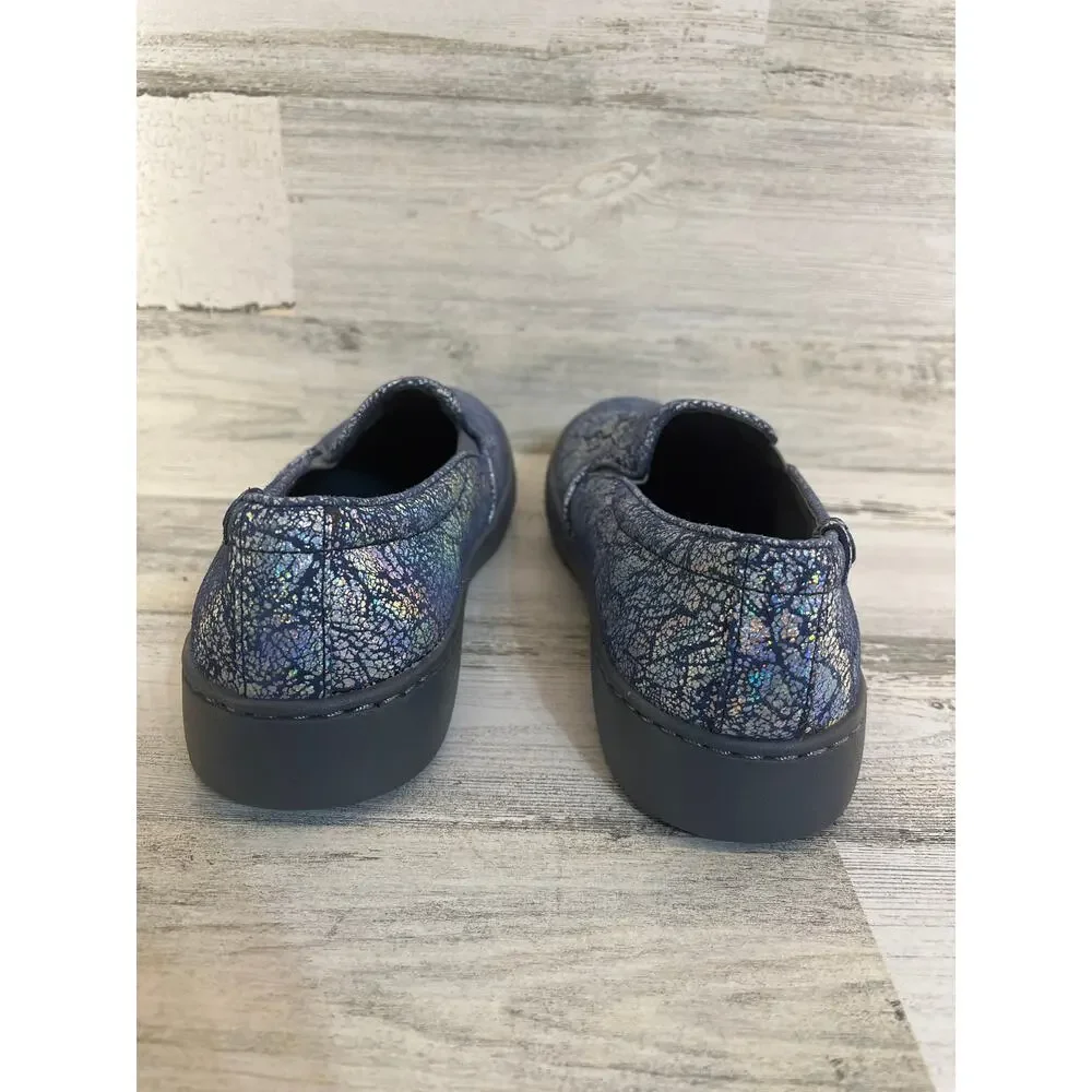 NWOT Vionic Avery Metallic Slip On Loafer Womens 7.5 Navy Blue Silver Orthopedic